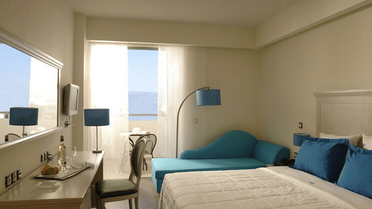 Angela Suites Boutique Hotel